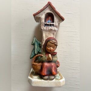 Vintage Hummel Worship Figurine